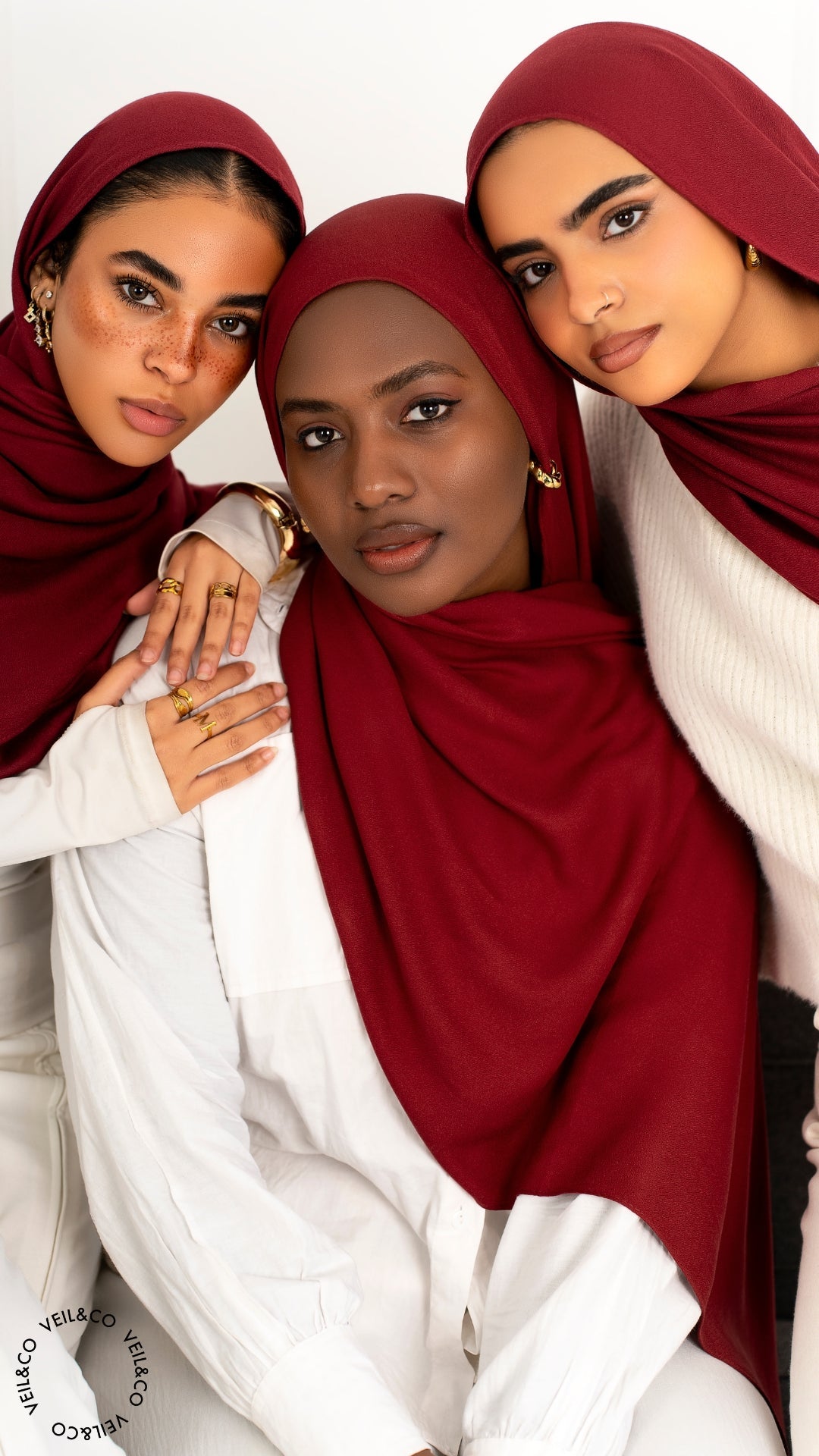 Burgundy- Elegance Modal Hijab – Veil&co.